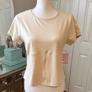Ebb & Flow Super Cute, Modern Women's Cream Short Sleeve Active Tee Large